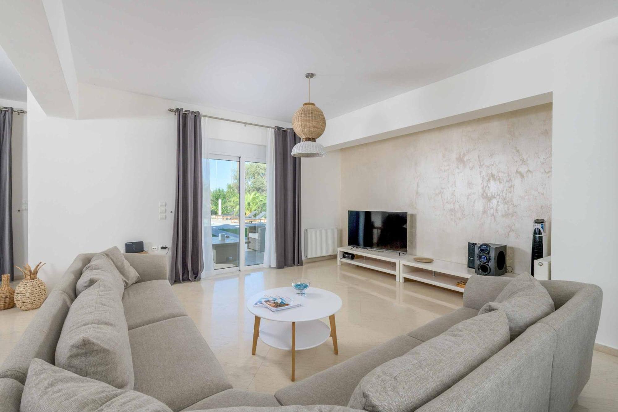Telchini Villa